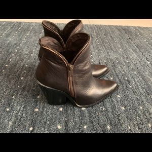 NWT Jeffrey Campbell leather booties